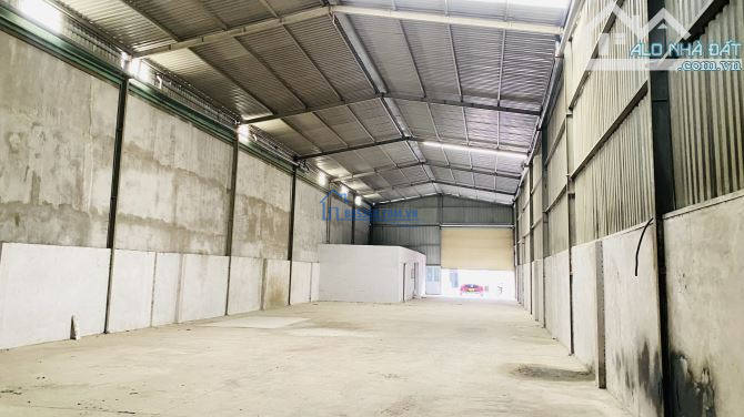 Xưởng Thuận An 550m/25tr/tháng Đường Xe Cont