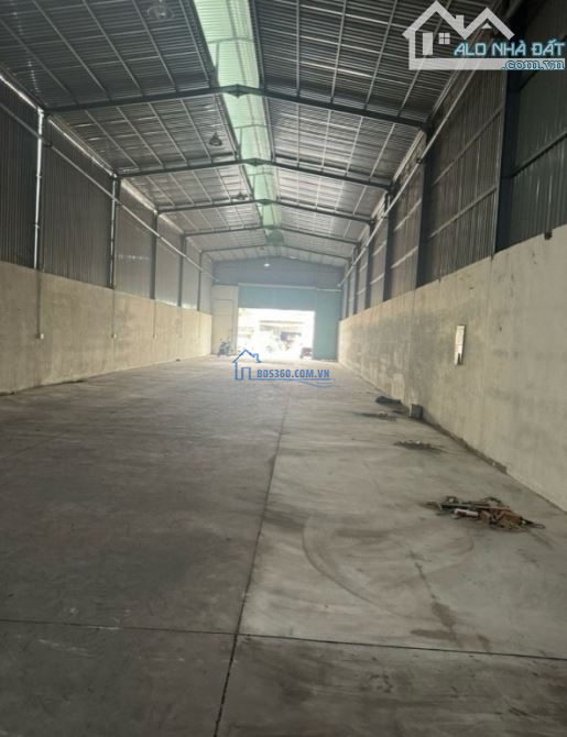 Cho thuê kho xưởng Thuận An 640m/30tr đường cont điện 3fa sản xuất
