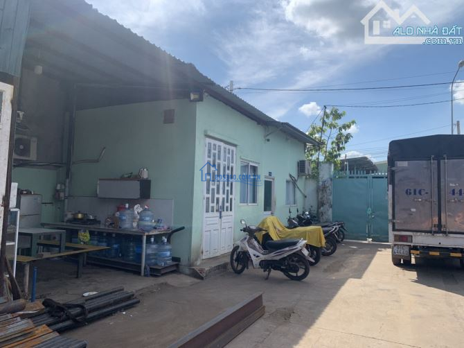 Cho thuê kho xưởng Thuận An 1100m/40tr đường cont điện 3fa sản xuất