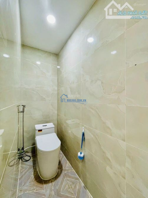 Bán nhà riêng tại Nguyễn Kiệm, Phường 9, Phú Nhuận, HCM 35,5m2/giá 1.880 tỷ, 4PN, 4WC