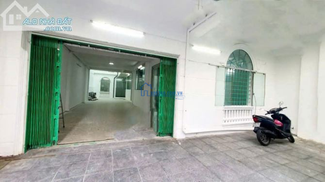 Chính chủ cho thuê nguyên căn nhà mặt tiền đường mới mở 2 chiều thông Bạch Đằng - Hồng Hà.