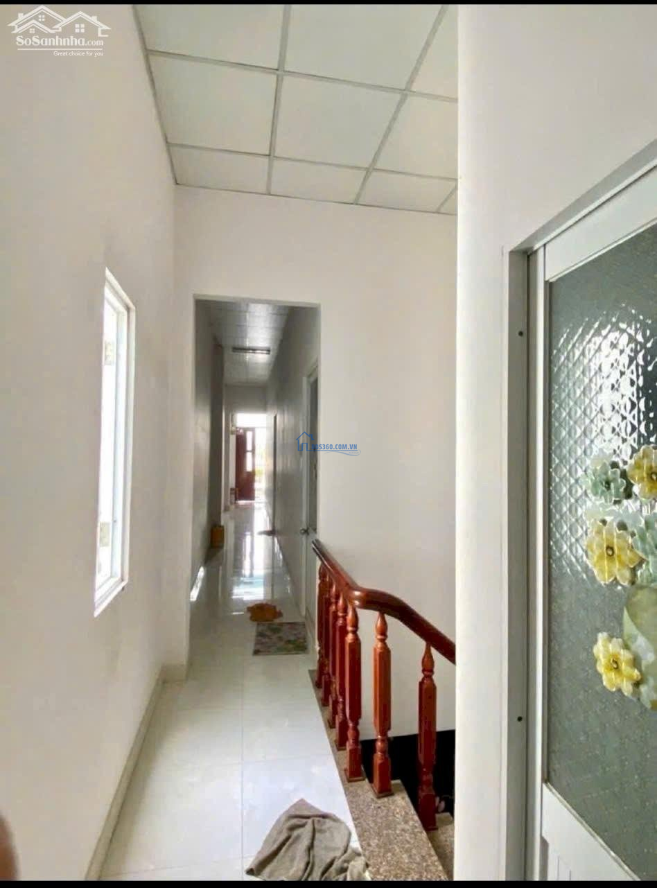Bán nhà 2 tầng gần công viên Thủy Tú Vĩnh Thái - Nha Trang.