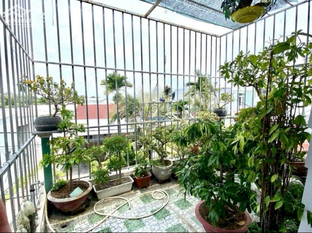 Bán nhà 2 tầng gần công viên Thủy Tú Vĩnh Thái - Nha Trang.