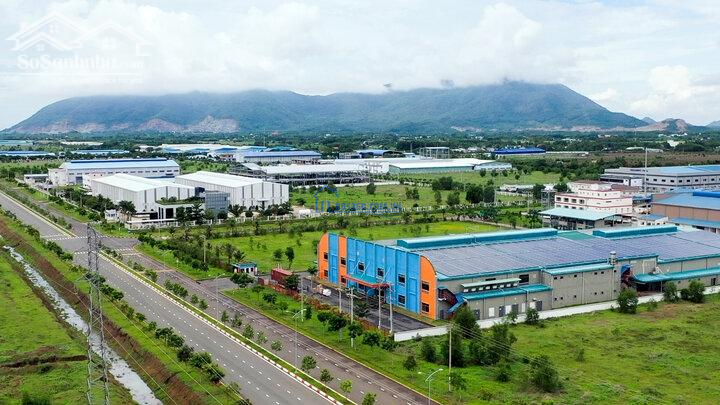 bán đất 30ha khu công nghiêp trả tiền 1 lần .thi xã bà rịa .vũng tàu