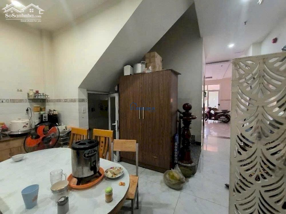 Cô Diệu cần ra đi gấp siêu phẩm nhà HXH 8m Đường Lê Văn Duyệt, Quận Bình Thạnh. 3tỷ1/60m2. SHR