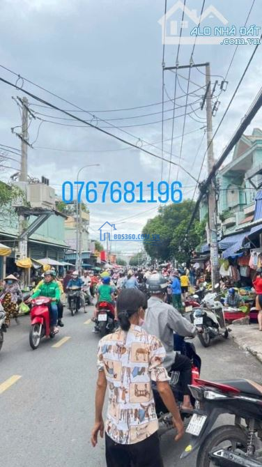🍀Bán gấp nhà NGAY CHỢ BÌNH CHÁNH đang cho thuê 8tr/th-120m2-650tr