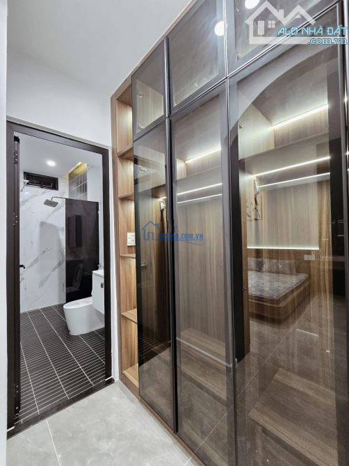 Bán căn nhà Hoa Đào -Phú Nhuận 72m2/giá 2.890 tỷ.Gần TT thể thao Rạch Miễu Thuê 20Tr/T SHR