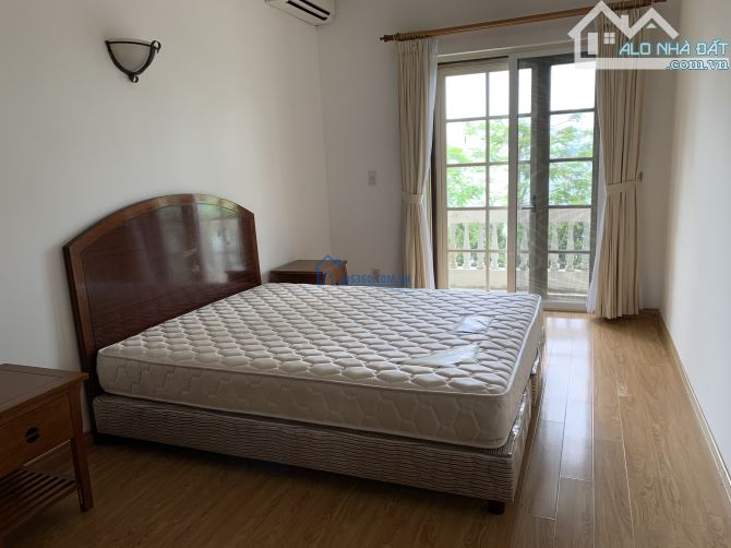 Cho thuê căn hộ chung cư, căn hộ duplex, biệt thự tại Thụy Khuê