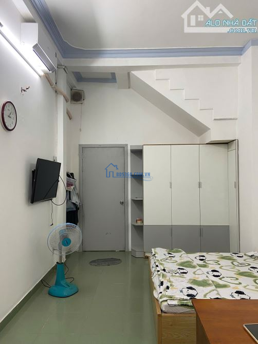 Cho thuê căn hộ 35m2 tại 8/19A Đinh Tiên Hoàng, P.Đa Kao, Quận 1, giá 7tr/tháng, 1pn