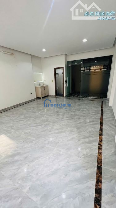 PHÂN LÔ KIM MÃ 52m2 - Ô TÔ - NGÕ THÔNG - KINH DOANH - TIỆN ÍCH - AN SINH ĐỈNH CAO