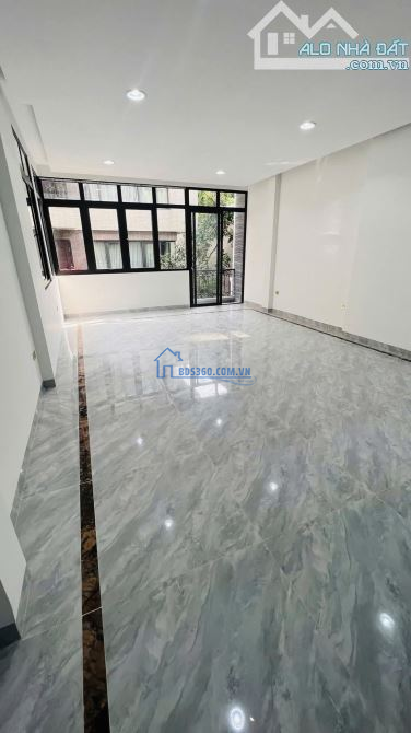PHÂN LÔ KIM MÃ 52m2 - Ô TÔ - NGÕ THÔNG - KINH DOANH - TIỆN ÍCH - AN SINH ĐỈNH CAO