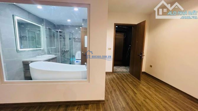 PHÂN LÔ KIM MÃ 52m2 - Ô TÔ - NGÕ THÔNG - KINH DOANH - TIỆN ÍCH - AN SINH ĐỈNH CAO