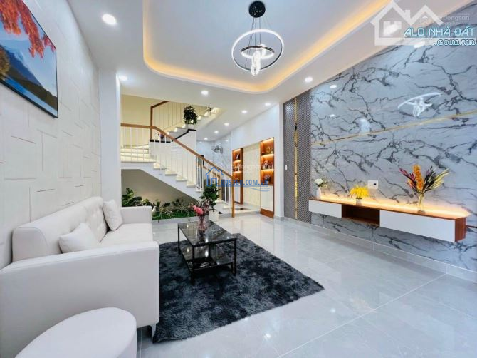 NHÀ MỚI, SẴN DÒNG TIỀN, KHÔNG LỘ GIỚI, 53M2 X 2TẦNG, 2PN_2WC_2.8 tỷ NGAY Phổ Quang