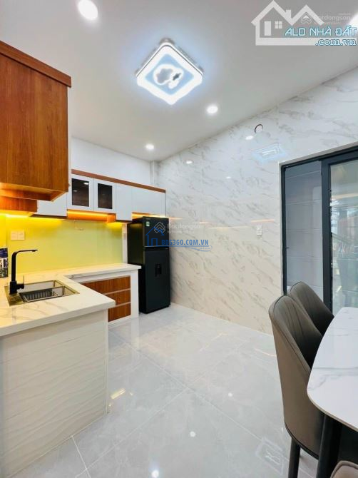 NHÀ MỚI, SẴN DÒNG TIỀN, KHÔNG LỘ GIỚI, 53M2 X 2TẦNG, 2PN_2WC_2.8 tỷ NGAY Phổ Quang
