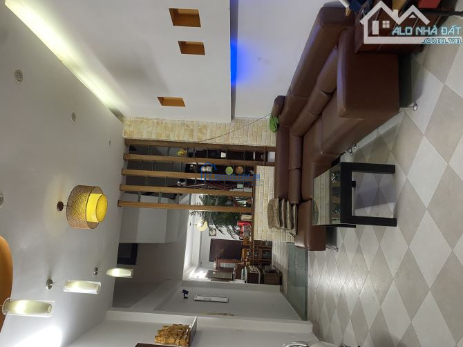 CHO THUÊ NHÀ ĐỊNH CÔNG HOANG MAI 70m2 NHÀ ĐẸP NGO RỘNG, Ô TÔ TẢI 3 TẤN Đậu cổng
