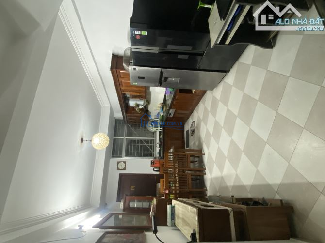 CHO THUÊ NHÀ ĐỊNH CÔNG HOANG MAI 70m2 NHÀ ĐẸP NGO RỘNG, Ô TÔ TẢI 3 TẤN Đậu cổng