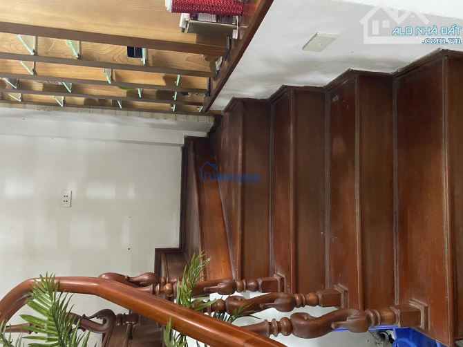 CHO THUÊ NHÀ ĐỊNH CÔNG HOANG MAI 70m2 NHÀ ĐẸP NGO RỘNG, Ô TÔ TẢI 3 TẤN Đậu cổng
