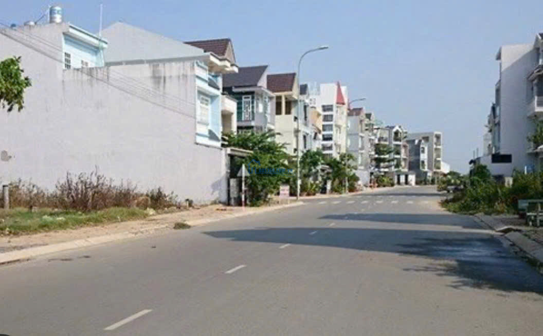 BÁN ĐẤT GẤP 87M2 MT Đ. HƯNG NHƠN - BÌNH CHÁNH, 1TỶ5, SHR- CÔNG CHỨNG SANG TÊN NGAY