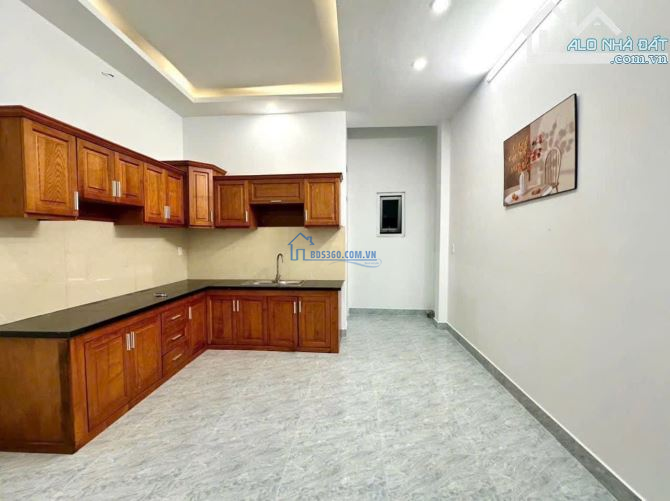 Chủ nhà bán gấp nhà 2 lầu, đường Trần Khắc Trân, P5, quận Phú Nhuận,giá 1.78 tỷ,dt 58m2