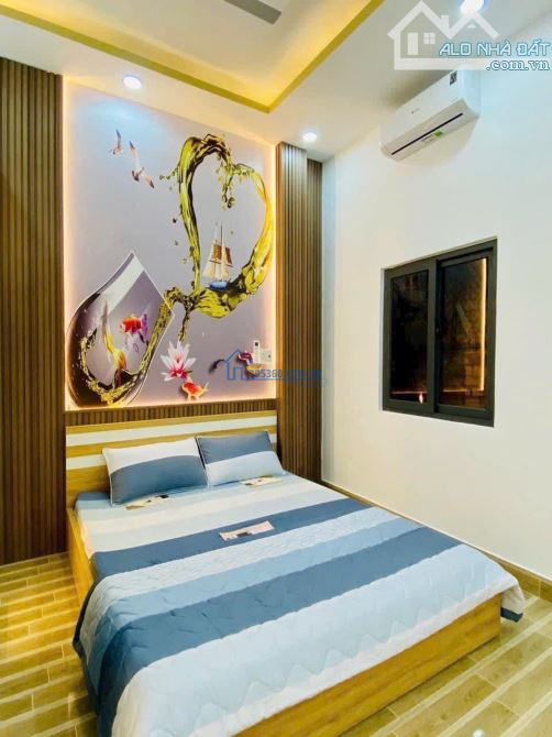 Cần tiền bán nhà Đ. Đoàn Thị Điểm, P1, Phú Nhuận. Giá 2 tỷ 690/68m2. Hẻm 5m