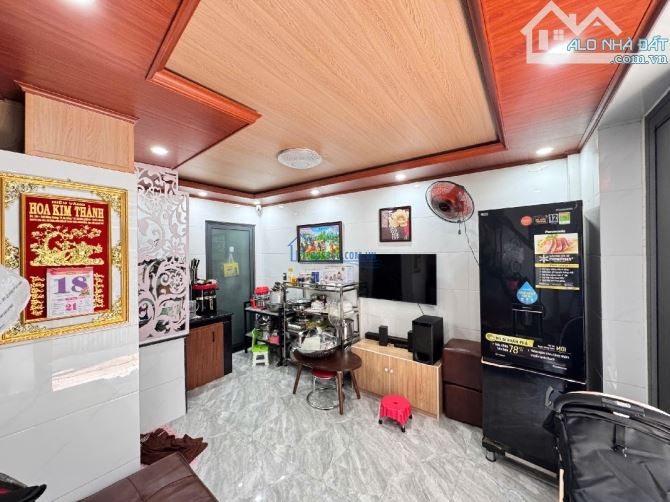 SIÊU PHẨM HUY CẬN – CỰC MỚI, CỰC ĐẸP, CỰC SANG, CỰC SỊN – VALI Ở NGAY – GIÁ TL CỰC TỐT