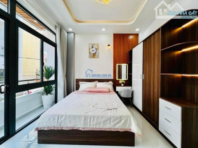 MỘT CĂN DUY NHẤT tại Lê Văn Sỹ P14 Q3/ CHỈ 2 TỶ 890 / 52m2 KC: 1T2L/ cho thuê tốt