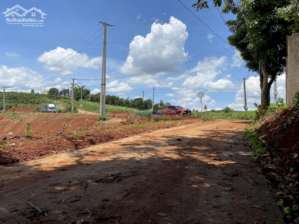Chuyển nơi ở bán lô đất 328m2 thỏ vư quy hoạch lên TP Đà Lạt giá tốt