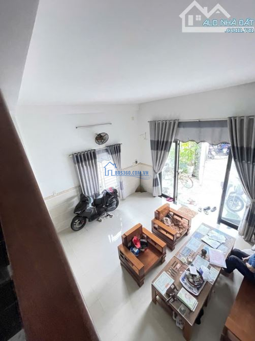 NHÀ DIỆN TÍCH LỚN - OTO ĐẬU CỬA - GIÁ CHỈ 3,1 TỶ
