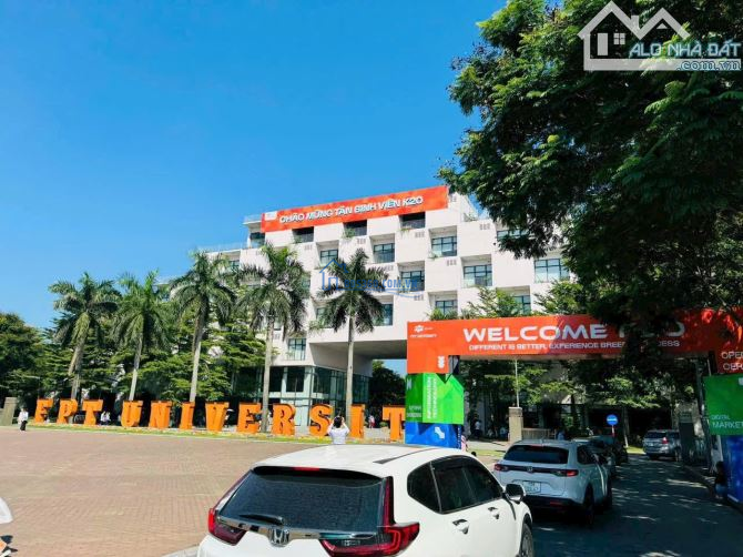 Lô góc 60m đất nền Hoà lạc đường thông Bình yên thạch thất giá 1950tr