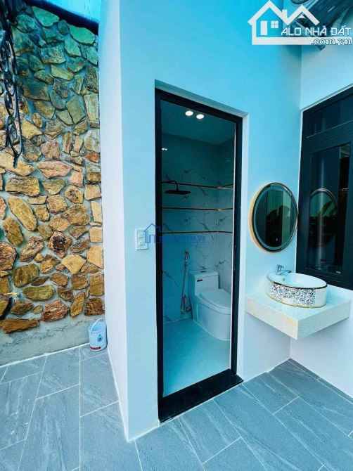 Tài chính 2 Tỷ lụm ngay nhà Đường Vườn Lài, Quận 12. DT 55m2. 1T2L giá 1 tỷ 8. Sổ Riêng
