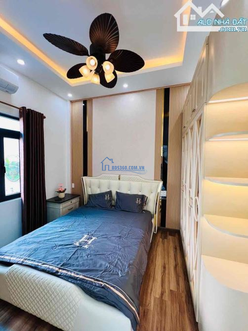 Tài chính 2 Tỷ lụm ngay nhà Đường Vườn Lài, Quận 12. DT 55m2. 1T2L giá 1 tỷ 8. Sổ Riêng