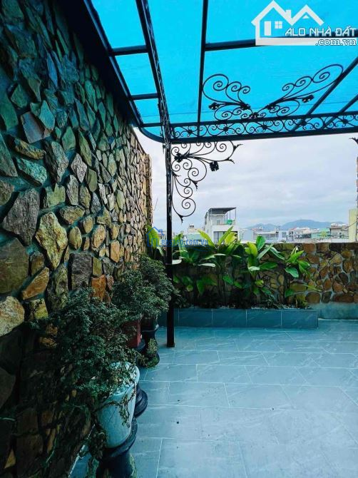 Tài chính 2 Tỷ lụm ngay nhà Đường Vườn Lài, Quận 12. DT 55m2. 1T2L giá 1 tỷ 8. Sổ Riêng