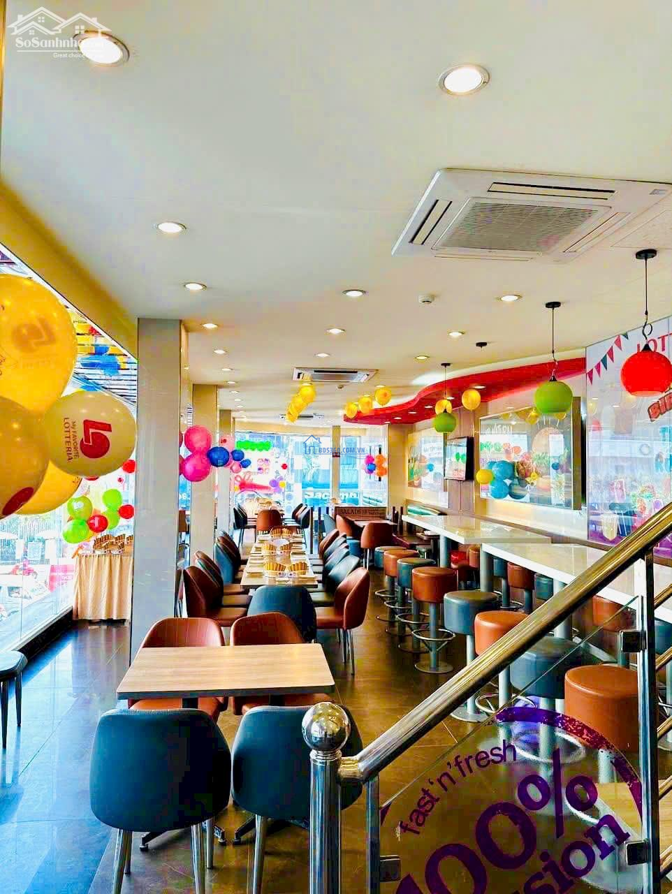 Nhà GÓC 2MT Đường 3/2 + Nguyễn Ngọc Lộc, Phường 14, Quận 10, TPHCM.