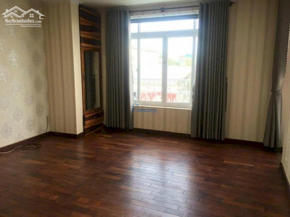 Bán biệt thự Đặng Thai Mai, Phú Thuỷ, Phan Thiết, Hướng Đông 274m2 giá 15 tỷ