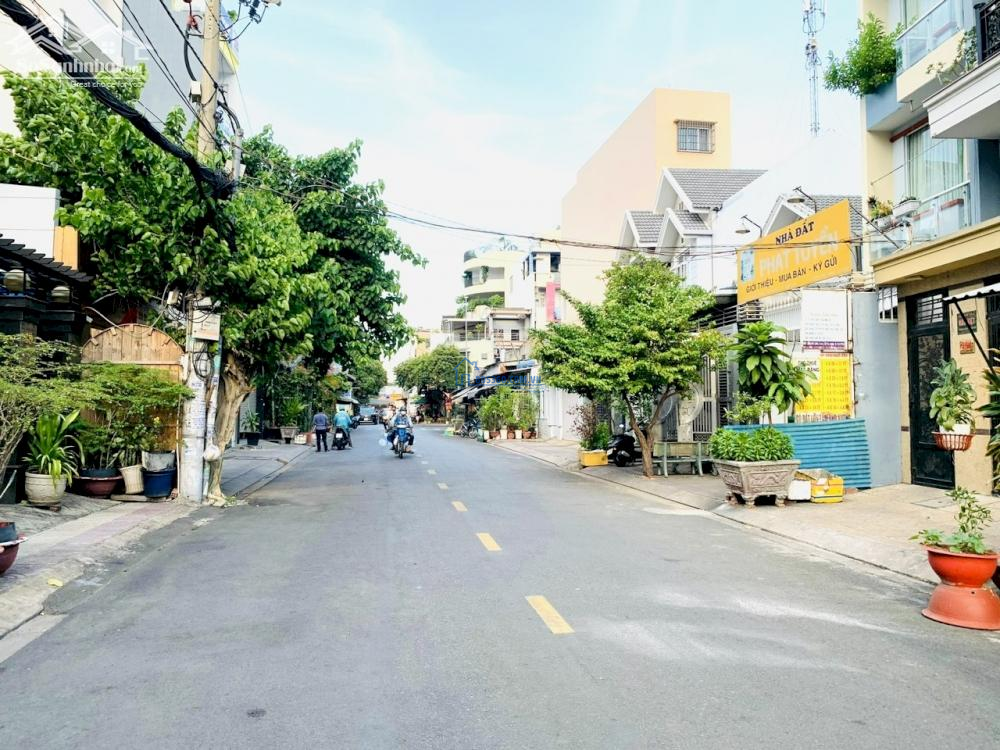 Bán 200m2 mặt tiền nội bộ Tân Hương, Phường Tân Quý, Quận Tân Phú (8.8mx23m)