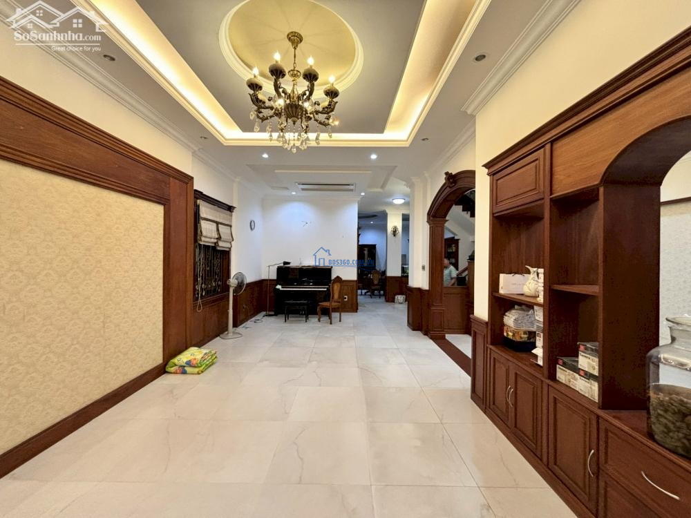 Bán nhà biệt thự đường Tân Quý, 9mx15m, nhà 2 lầu, giá 13 tỷ, P. Tân Quý, Q. Tân Phú