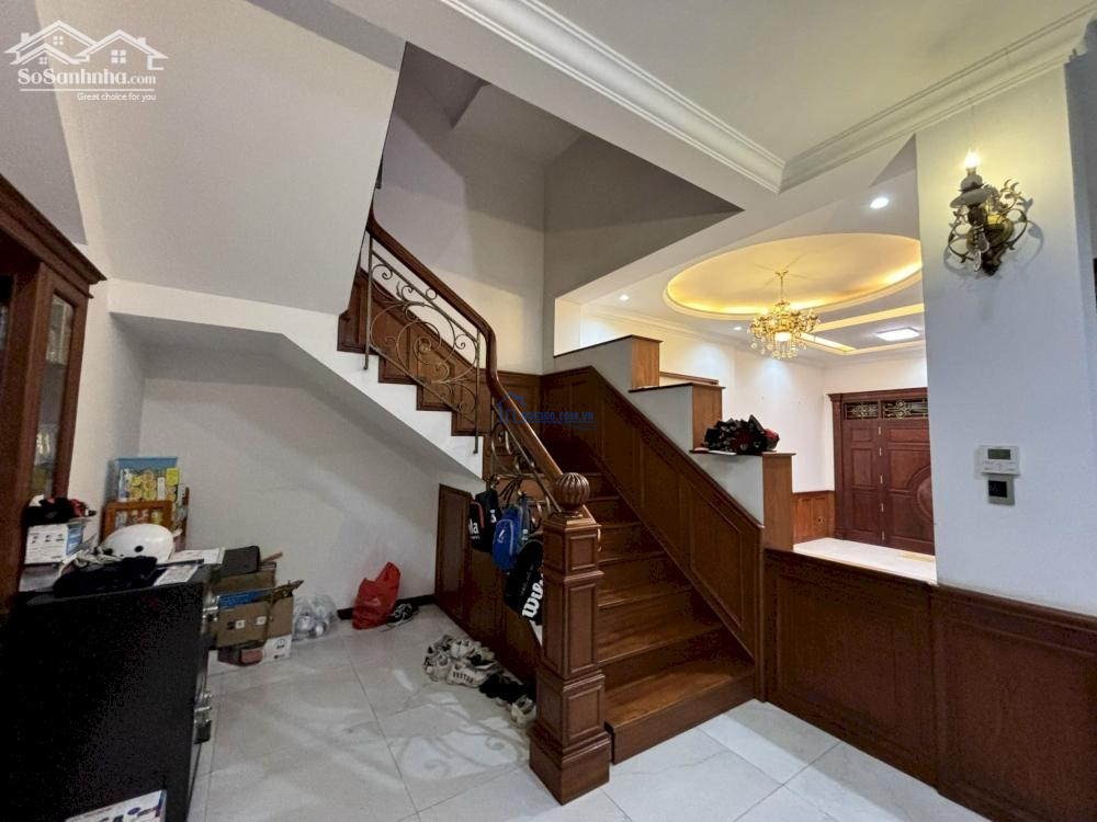 Bán nhà biệt thự đường Tân Quý, 9mx15m, nhà 2 lầu, giá 13 tỷ, P. Tân Quý, Q. Tân Phú
