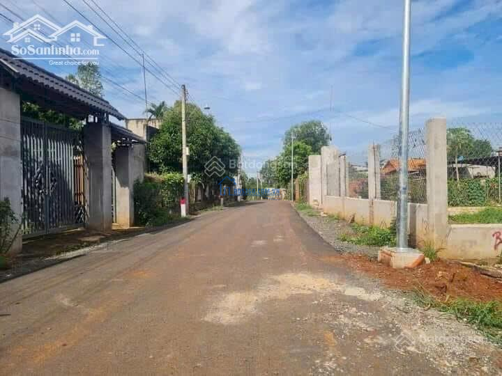 Cần bán lô đất đường nhựa ngay trung tâm Suối Nghệ Châu Đức