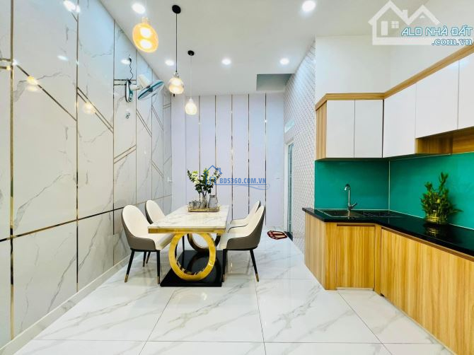 ☣️ Mua ngay nhà Bùi Hữu Nghĩa, Quận 5 (1 trệt + 2 lầu) / 65.9m2 / Giá 3 Tỷ 310