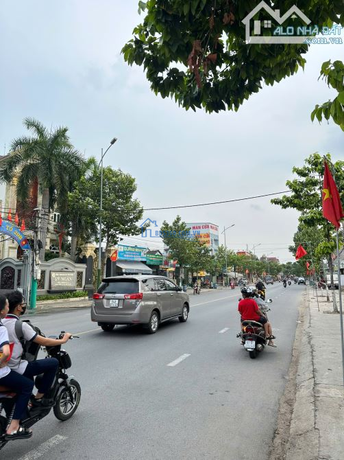 Về Kinh Doanh Được Ngay - MT Nguyễn Thị Minh Khai - gia’ 6tỷ - ngang 5 Vuông Vức