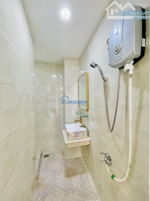Căn có 102! Nhà Lò Siêu, Q.11. Giá: 3 tỷ 190 - 39 m2 - 1T3L nhà đẹp chốt nhanh kẻo lỡ