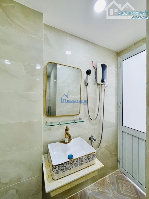 Căn có 102! Nhà Lò Siêu, Q.11. Giá: 3 tỷ 190 - 39 m2 - 1T3L nhà đẹp chốt nhanh kẻo lỡ