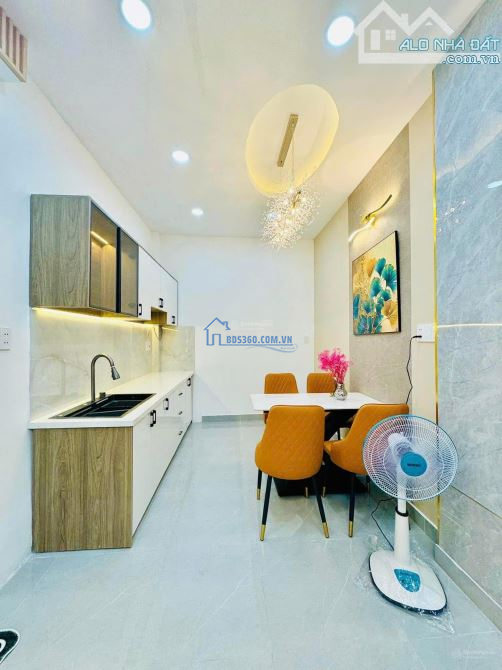 Nhà 1T1L Đinh Tiên Hoàng, Bình Thạnh. giá: 3 tỷ 890 - 52,7 m2 Dòng tiền sẵn 20 tr/tháng.