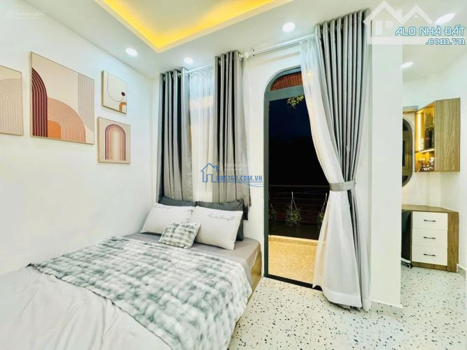 Nhà 1T1L Đinh Tiên Hoàng, Bình Thạnh. giá: 3 tỷ 890 - 52,7 m2 Dòng tiền sẵn 20 tr/tháng.