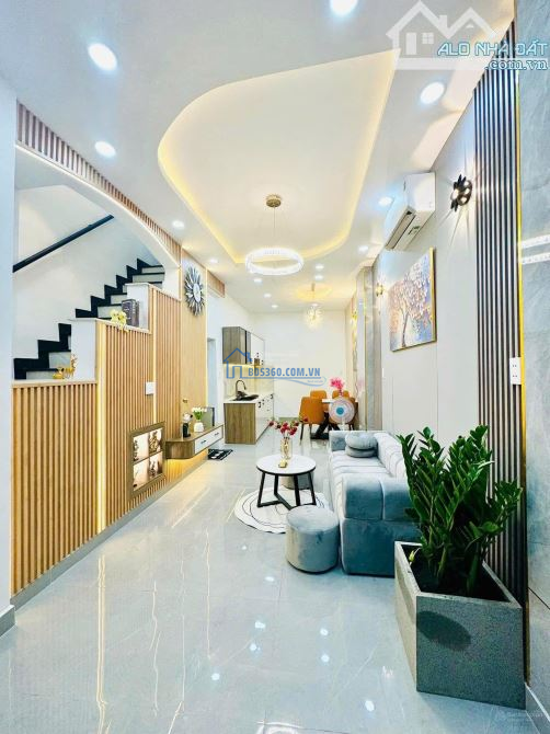 Nhà 1T1L Đinh Tiên Hoàng, Bình Thạnh. giá: 3 tỷ 890 - 52,7 m2 Dòng tiền sẵn 20 tr/tháng.