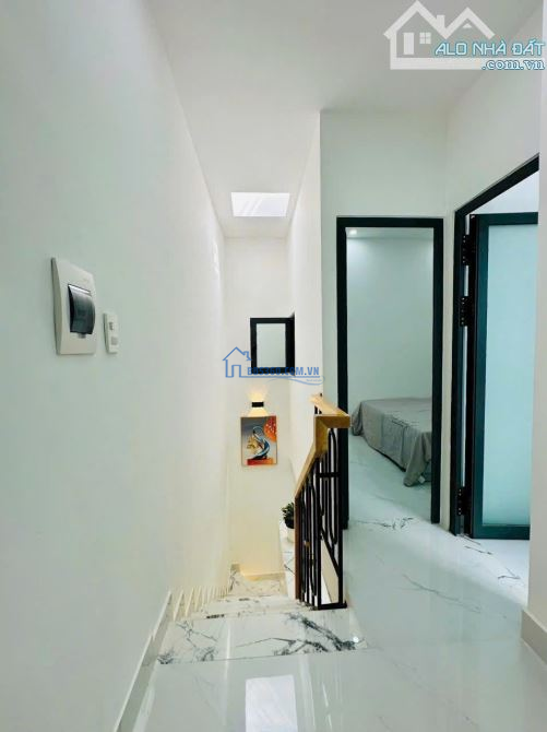 Hiếm có! Nhà 2 tầng Nguyễn Trãi Q.5 – Sổ riêng – 3 tỷ 150 - 62,5 m2 - Nhà đẹp gọi ngay nào