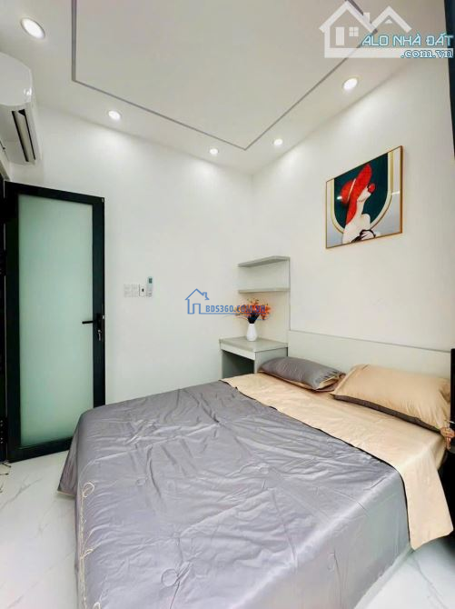 Hiếm có! Nhà 2 tầng Nguyễn Trãi Q.5 – Sổ riêng – 3 tỷ 150 - 62,5 m2 - Nhà đẹp gọi ngay nào