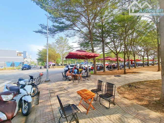 CHÍNH CHỦ bán lô đất đường PHẠM QUỐC SẮC,đường trường LAN ANH khu dân cư ATA giá 4 tỷ xx