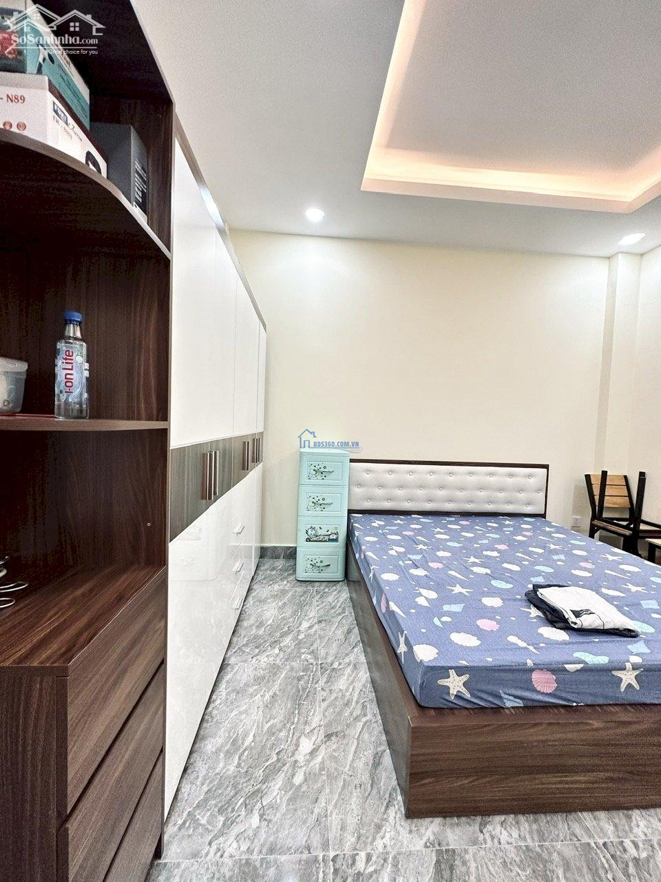 Bán nhà hẻm đường Tân Sơn Nhì, 4mx21m, giá 8 tỷ, 3 lầu, P. Tân Sơn Nhì Q. Tân Phú