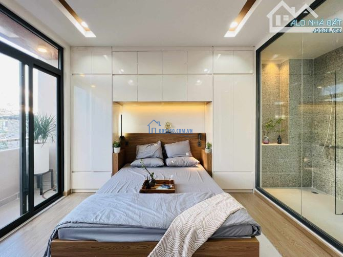 Định cư nước ngoài bán nhà 62m2/3.360 tỷ 2lầu+3PN Nguyễn Trãi-Q5.Thuê cao 16 triệu/th SHR